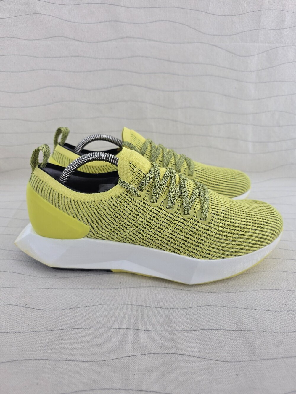 Allbirds Women Tree Flyer Tread Lighter Buoyant Yellow White Running Shoes Sz 10